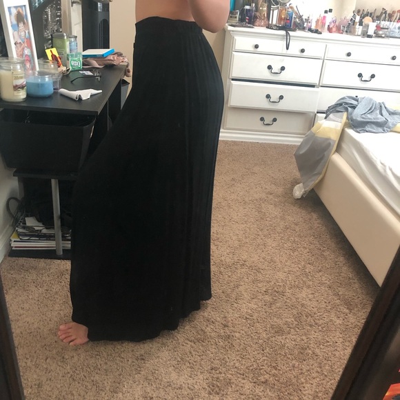 Charlotte Russe Black Maxi skirt with buttons - Picture 2 of 4